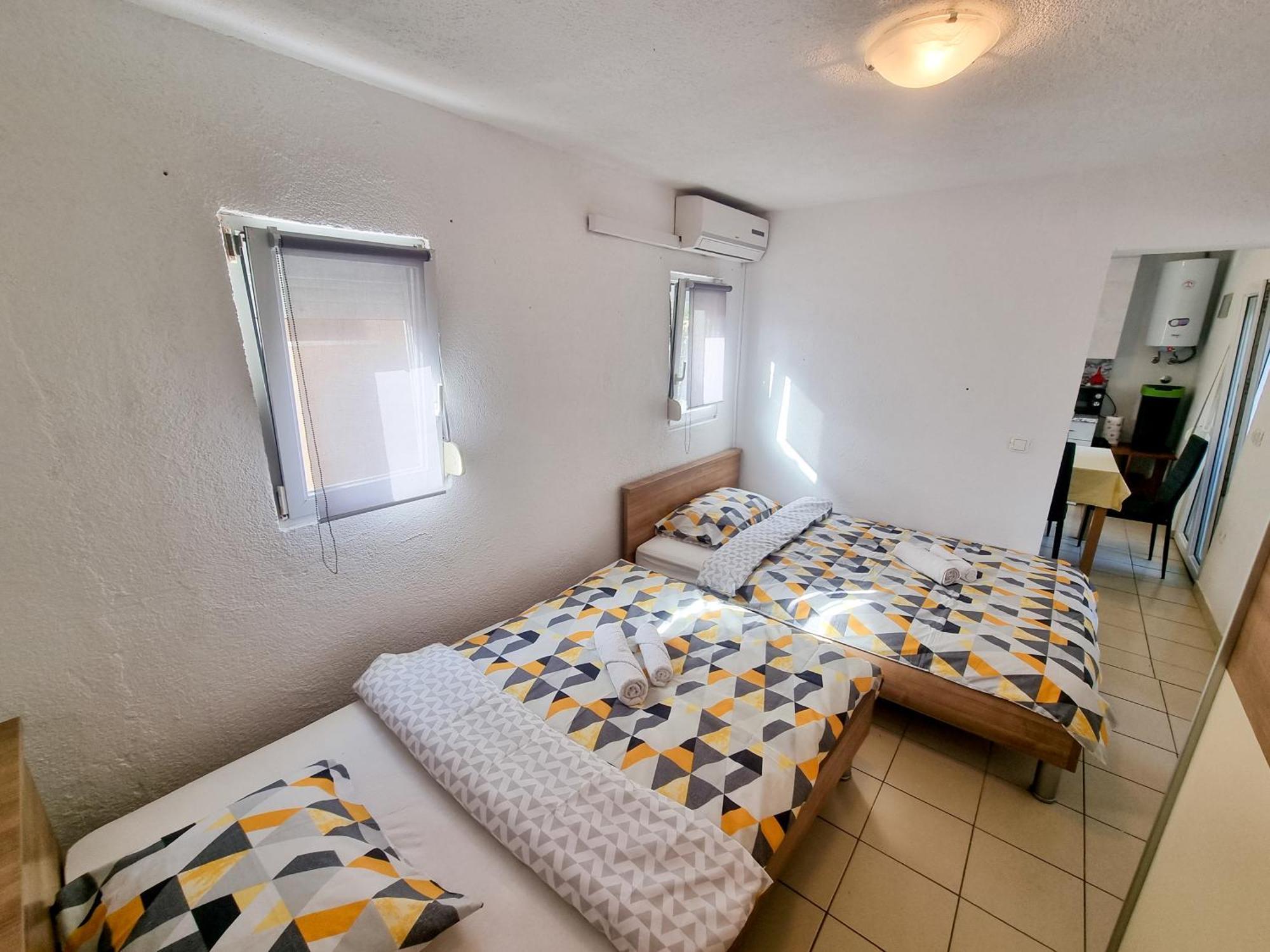 Apartments Kovac Вир Екстериор снимка